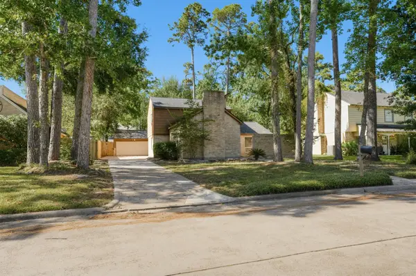 2038 Parkdale Drive, Houston, TX 77339