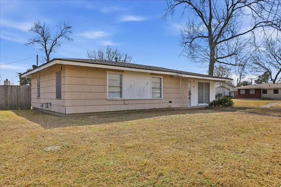 1709 Robin Avenue, Orange, TX 77632 - #3
