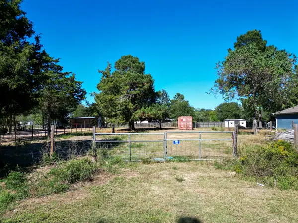 732 Ezekiel Smith Street, Waller, TX 77484