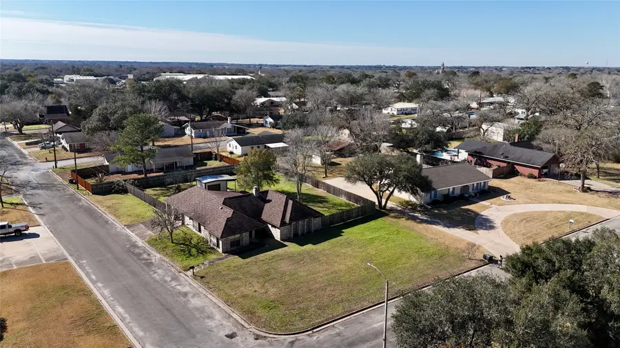 510 Russell Court, Hallettsville, TX 77964 - #2