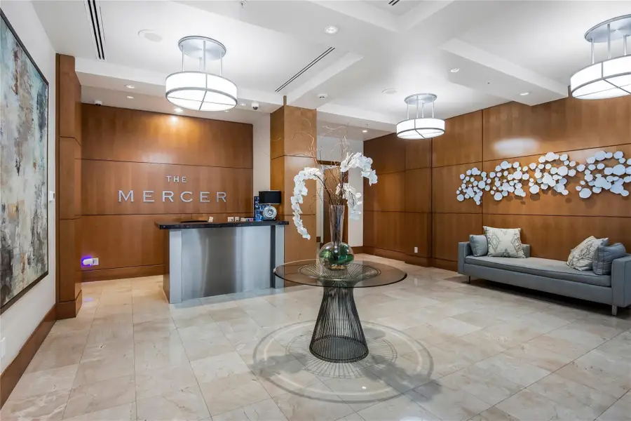 3388 Sage Road #101, Houston, TX 77056 - Image #2