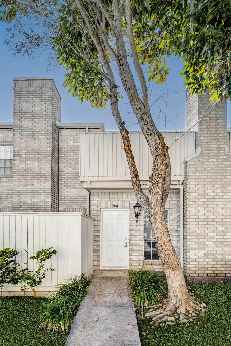 3800 Tanglewilde Street #102, Houston, TX 77063 - Image #2