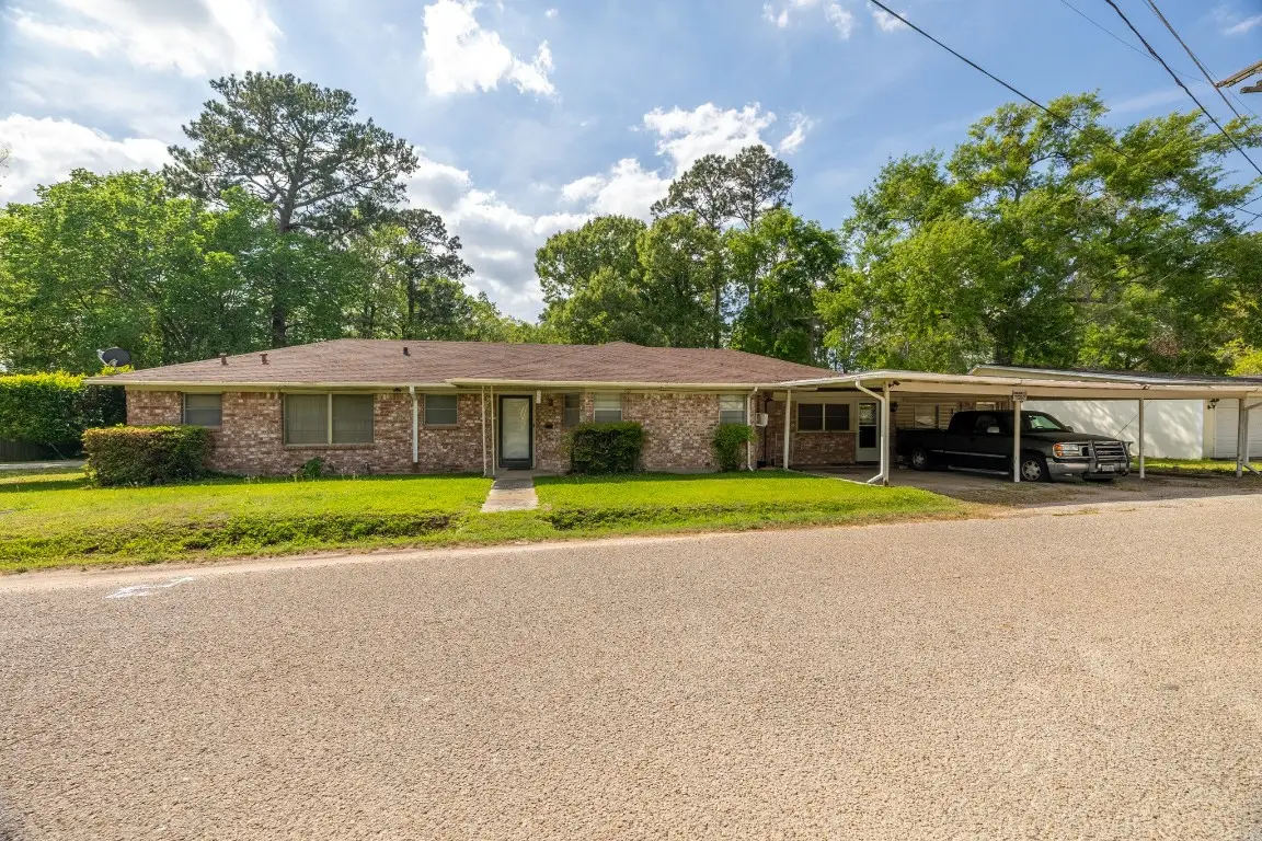 201 N Cleveland Avenue, Cleveland, TX 77327 - #1
