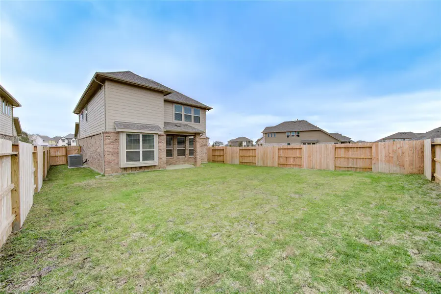 812 Laguna Green Lane, Katy, TX 77493 - Image #2