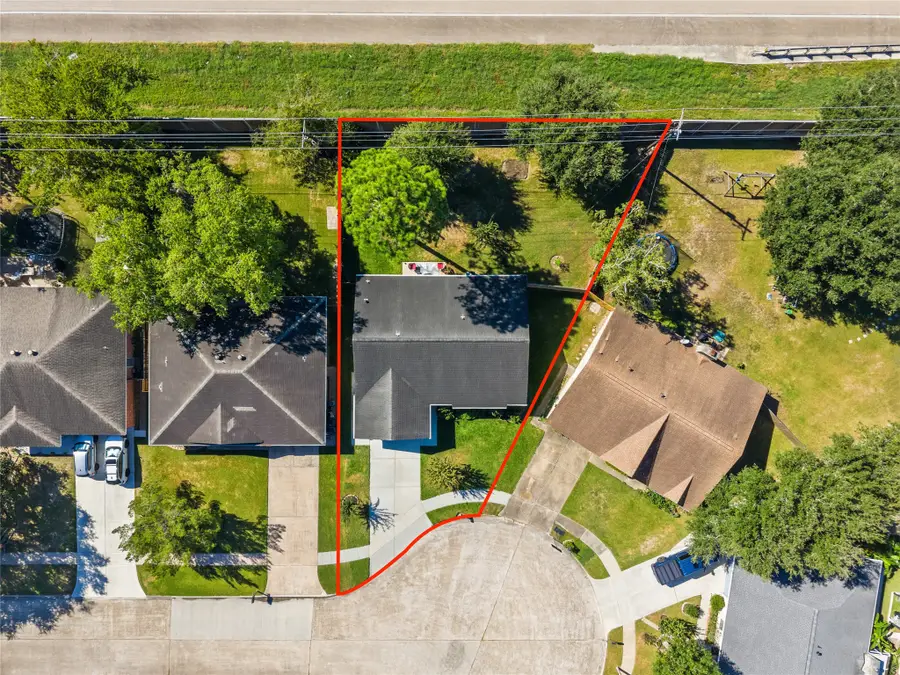 6305 Silver Leaf Dr, League City, TX 77573 - #2