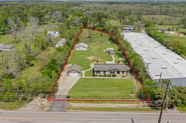 15501 Garrett Road, Houston, TX 77044