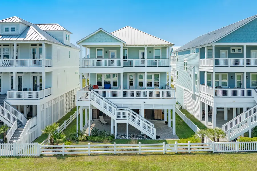3827 Seabreeze Lane, Galveston, TX 77554 - #2