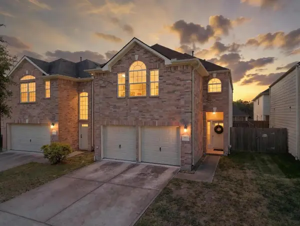822 Forest Thicket Lane, Houston, TX 77067