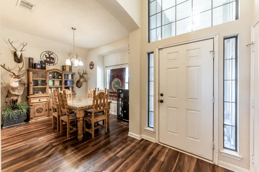 133 Briarwood Drive, Huntsville, TX 77320 - Image #2