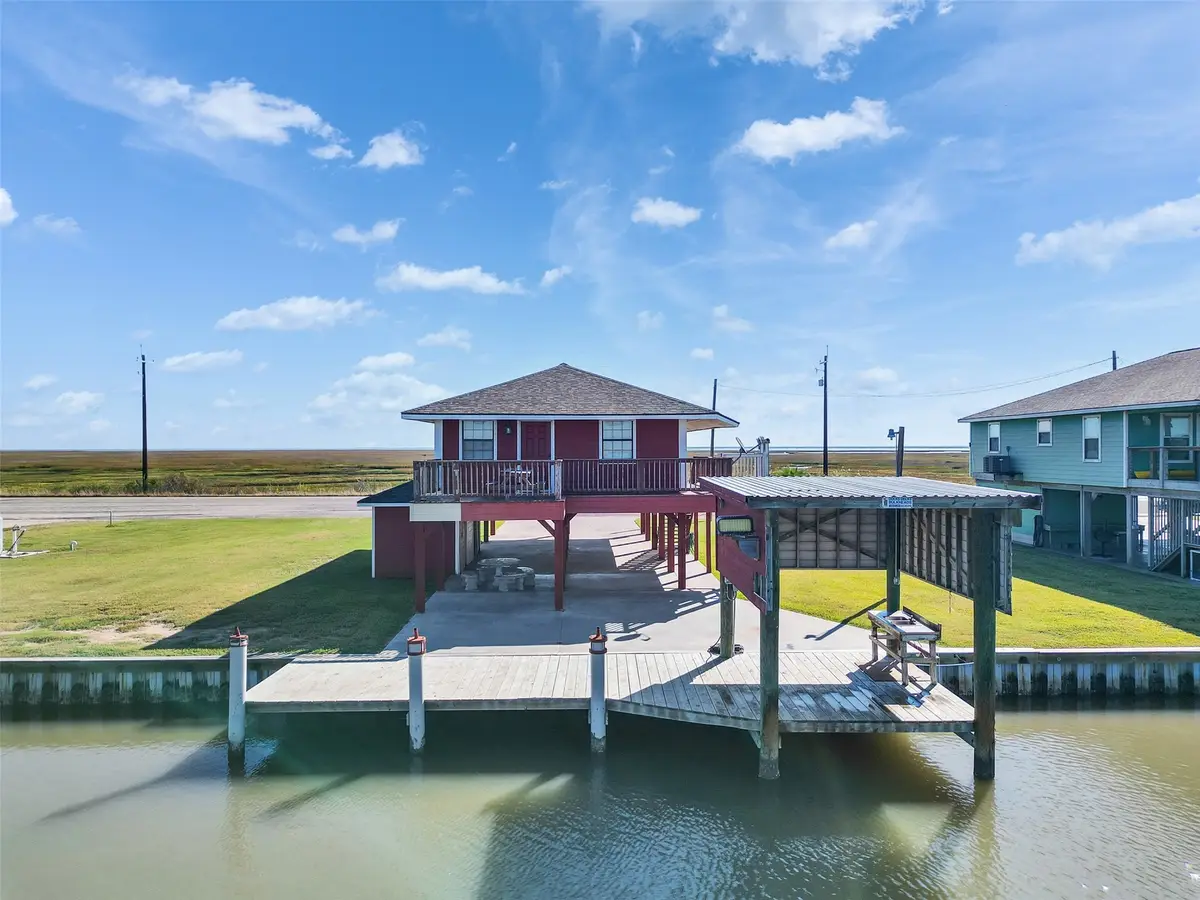 4062 Fm-2031 Beach Road, Matagorda, TX 77414 - Image #1