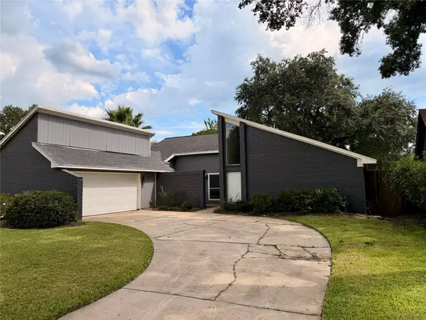 15623 Sandy Hill Drive, Houston, TX 77084