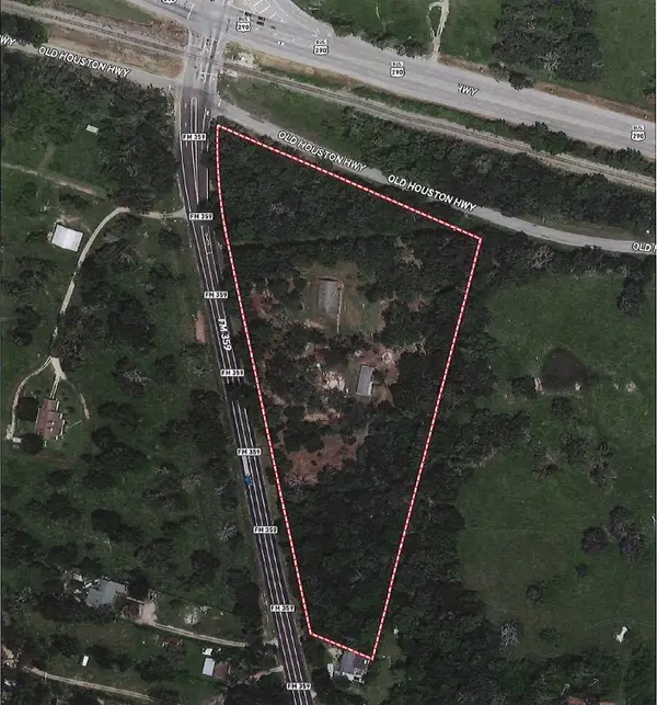 22272 Fm 359 Road, Hempstead, TX 77445