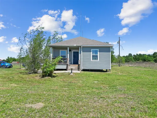 11242 Longstreet Road, Willis, TX 77318