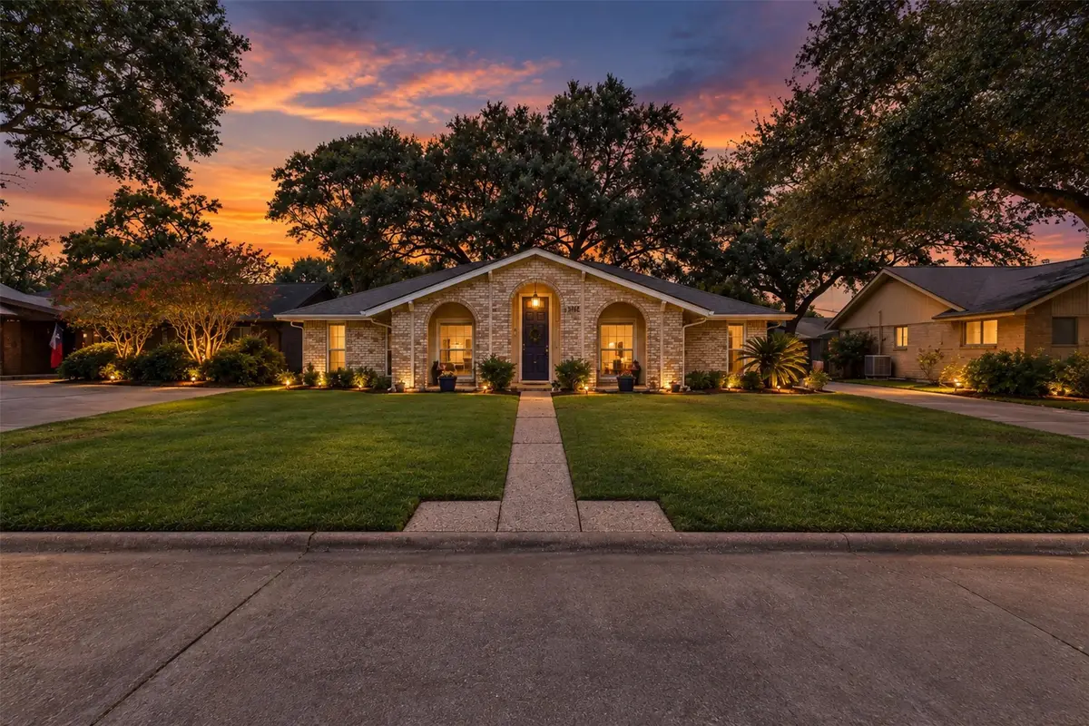 1527 17th Avenue N, Texas City, TX 77590 - #1