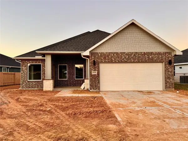 10300 Cabo Del Sol Drive, Cleveland, TX 77327