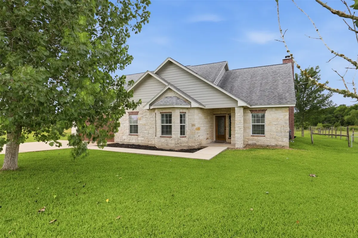 8295 County Rd 179, Richards, TX 77873 - #1