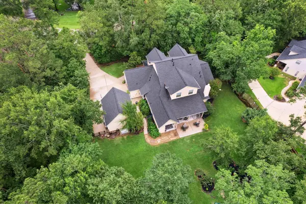 11964 White Oak Run, Conroe, TX 77385