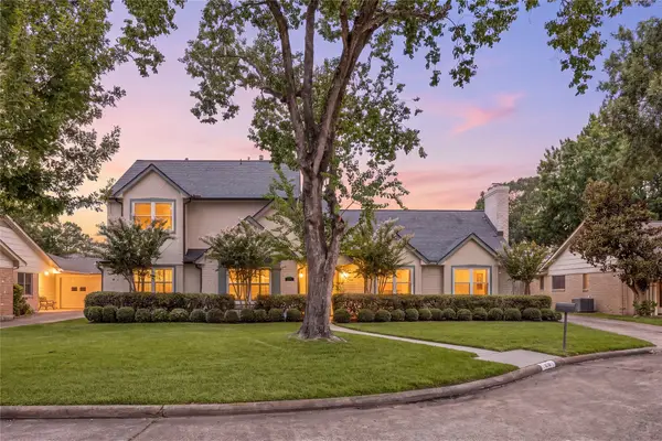 2723 Kismet Lane, Houston, TX 77043