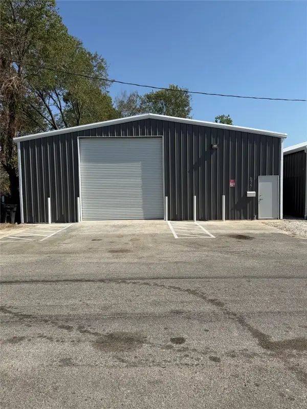 6927 Calhoun Road, Houston, TX 77021