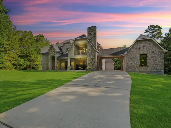 127 Leah Drive, Montgomery, TX 77316
