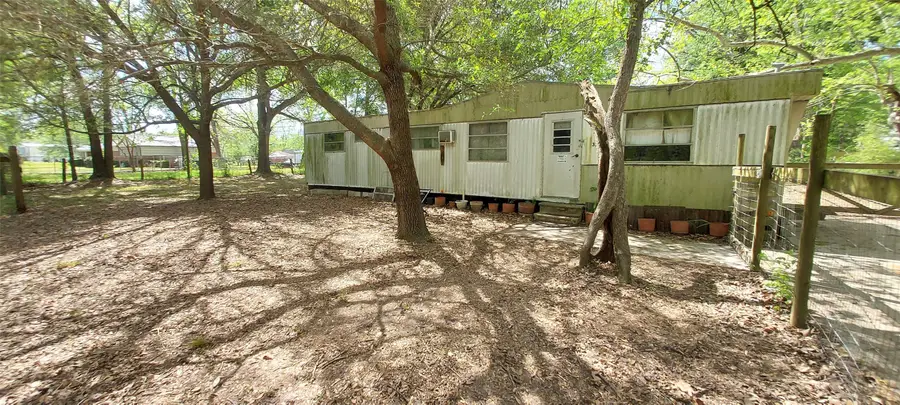 324 E Second Street, Groveton, TX 75845 - #3