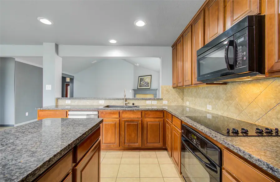 1805 Foxglove Drive, La Porte, TX 77571 - Image #3