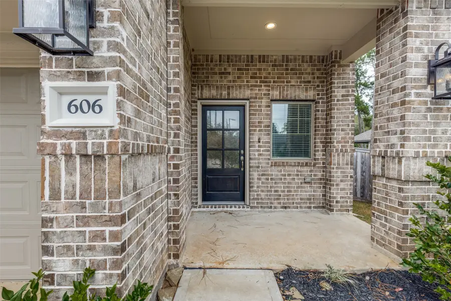 606 Pecan Hickory Court, Conroe, TX 77318 - #2