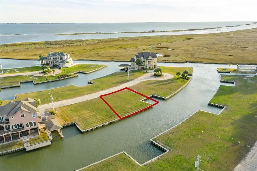 6 Half Moon, Hitchcock, TX 77563 - #1