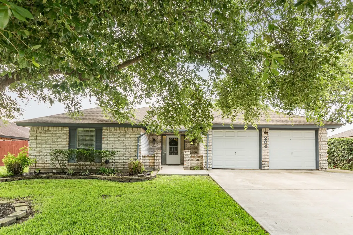 204 Corkwood Street, Lake Jackson, TX 77566 - #1