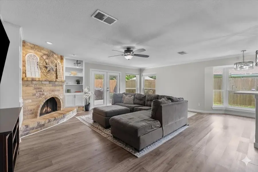 16239 Brookford Drive, Houston, TX 77059 - Image #2