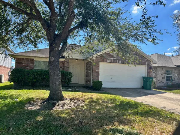 850 Saltcreek Bend Lane, La Marque, TX 77568