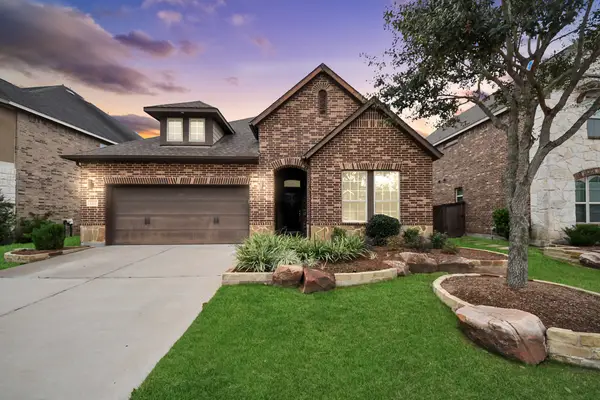 2211 Tonkawa Trail, Katy, TX 77493
