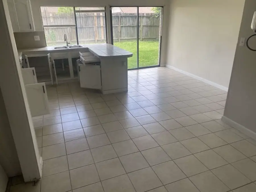 22706 Hawkwood Drive, Spring, TX 77373 - Image #3