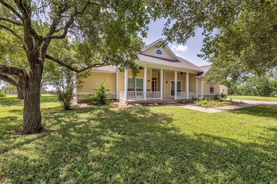 1075 Harrisburg Road, Brenham, TX 77833 - #2