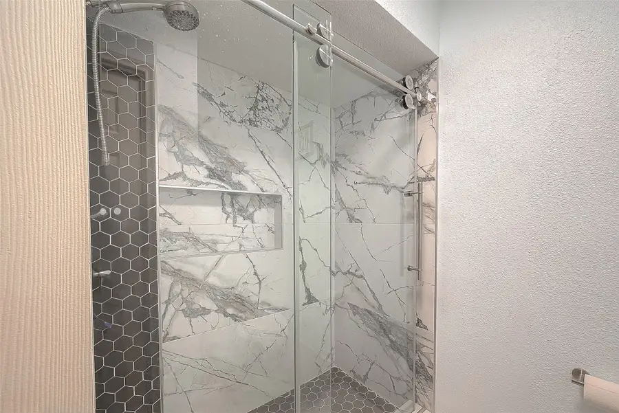 14515 Wunderlich Drive #610, Houston, TX 77069 - Image #2