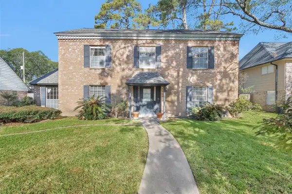 5306 Green Springs Drive, Houston, TX 77066