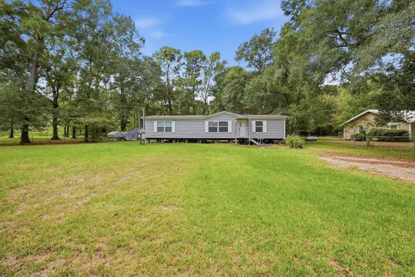 83 Tall Oaks Drive, Huffman, TX 77336
