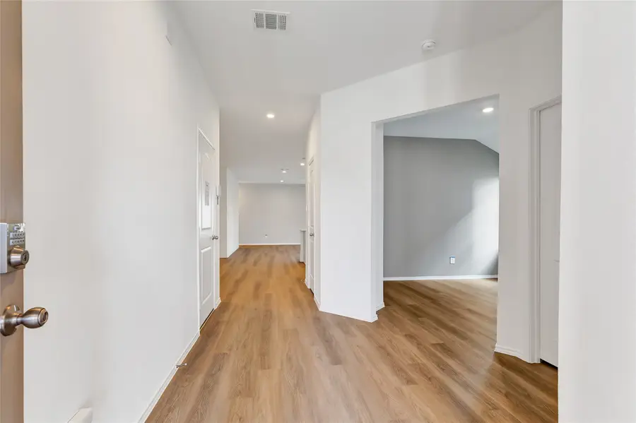 615 Meadowknoll Drive, Crosby, TX 77532 - Image #3