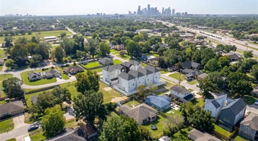 6533 Goldspier St, Houston, TX 77091 - #2