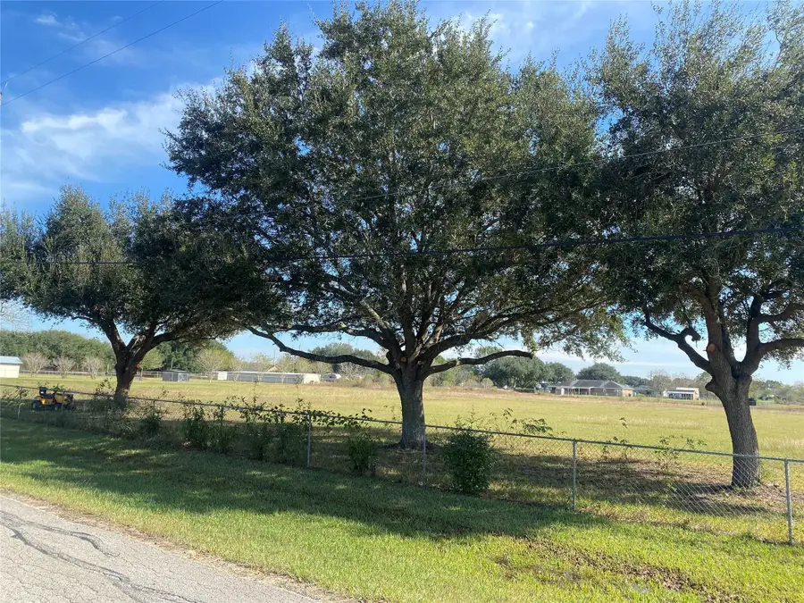 00 Brdecka, Rosenberg, TX 77471 - Image #2