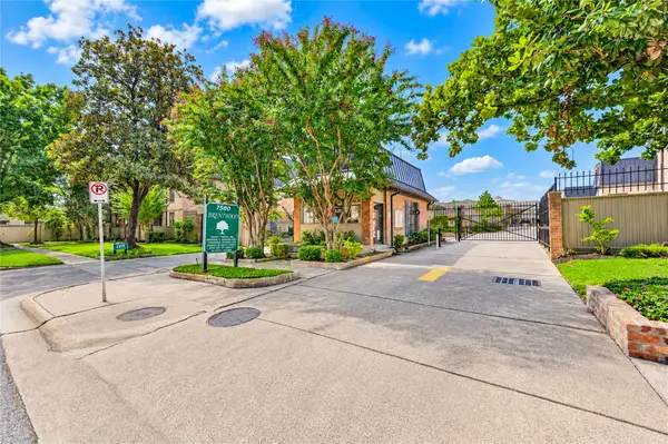 2400 N Braeswood Boulevard #313, Houston, TX 77030