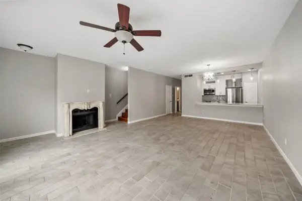 346 Wilcrest Drive #346, Houston, TX 77042