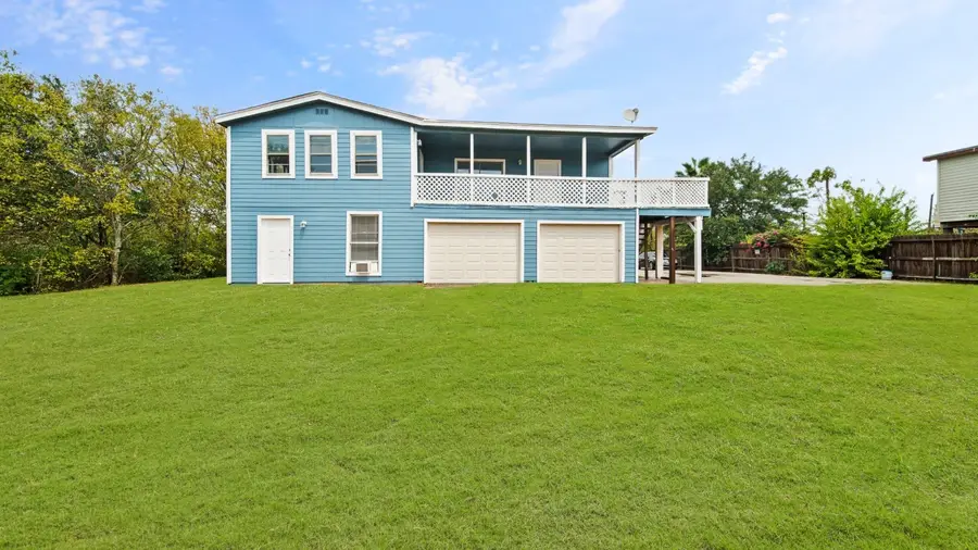 4725 Mallard Street, Hitchcock, TX 77563 - #3