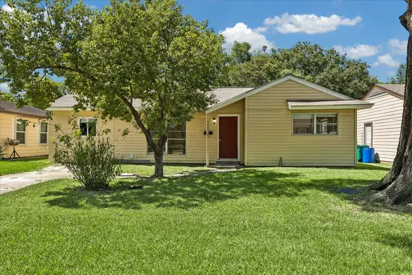 2405 Pomona Drive, Houston, TX 77506