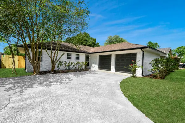 11222 Cliffwood Drive, Houston, TX 77035