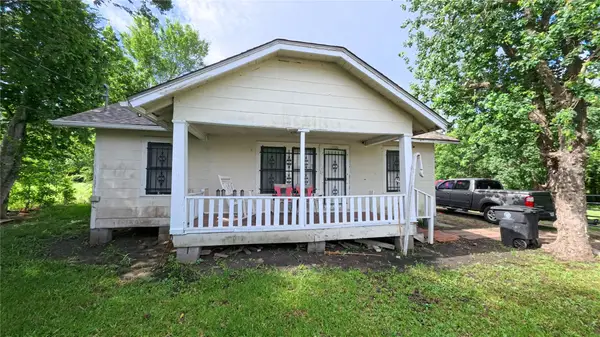 4810 S Acres Drive, Houston, TX 77048