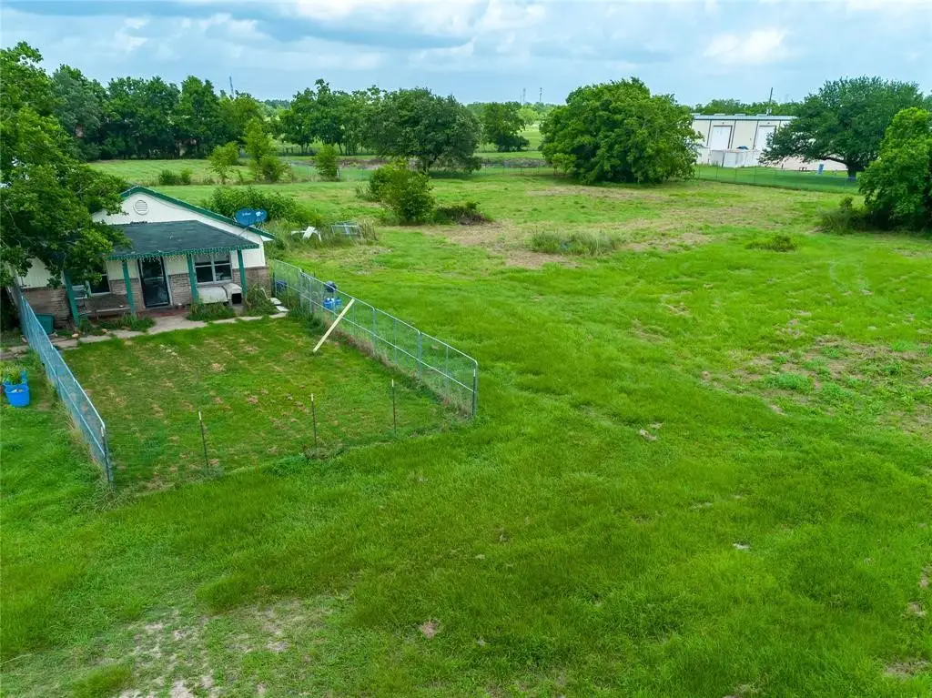 7525 Sanders Road, Rosharon, TX 77583 - Image #1