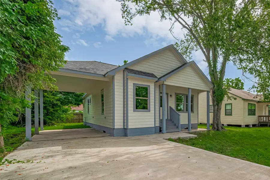1909 Oregon Street, Baytown, TX 77520 - #2
