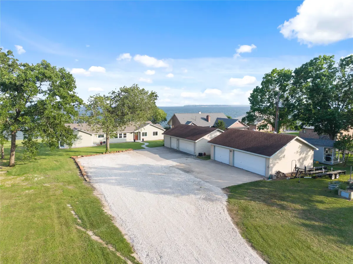 292 Old Post Rd S, Livingston, TX 77351 - #1