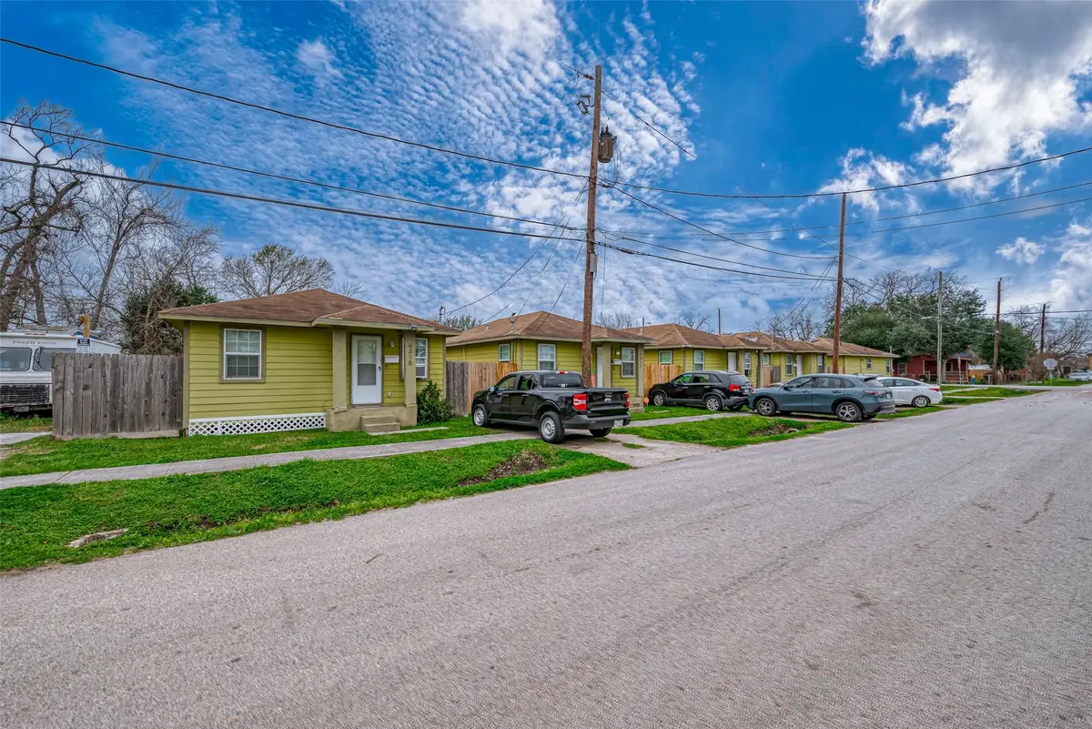 3938 King Street, Houston, TX 77026 - #1